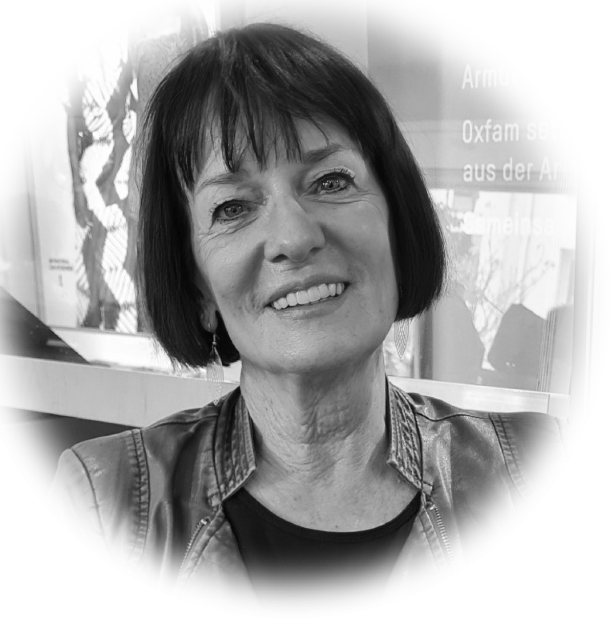 Elke Klebach arbeitet ehrenamtlich im Oxfam Shop Frankfurt-Bockenheim