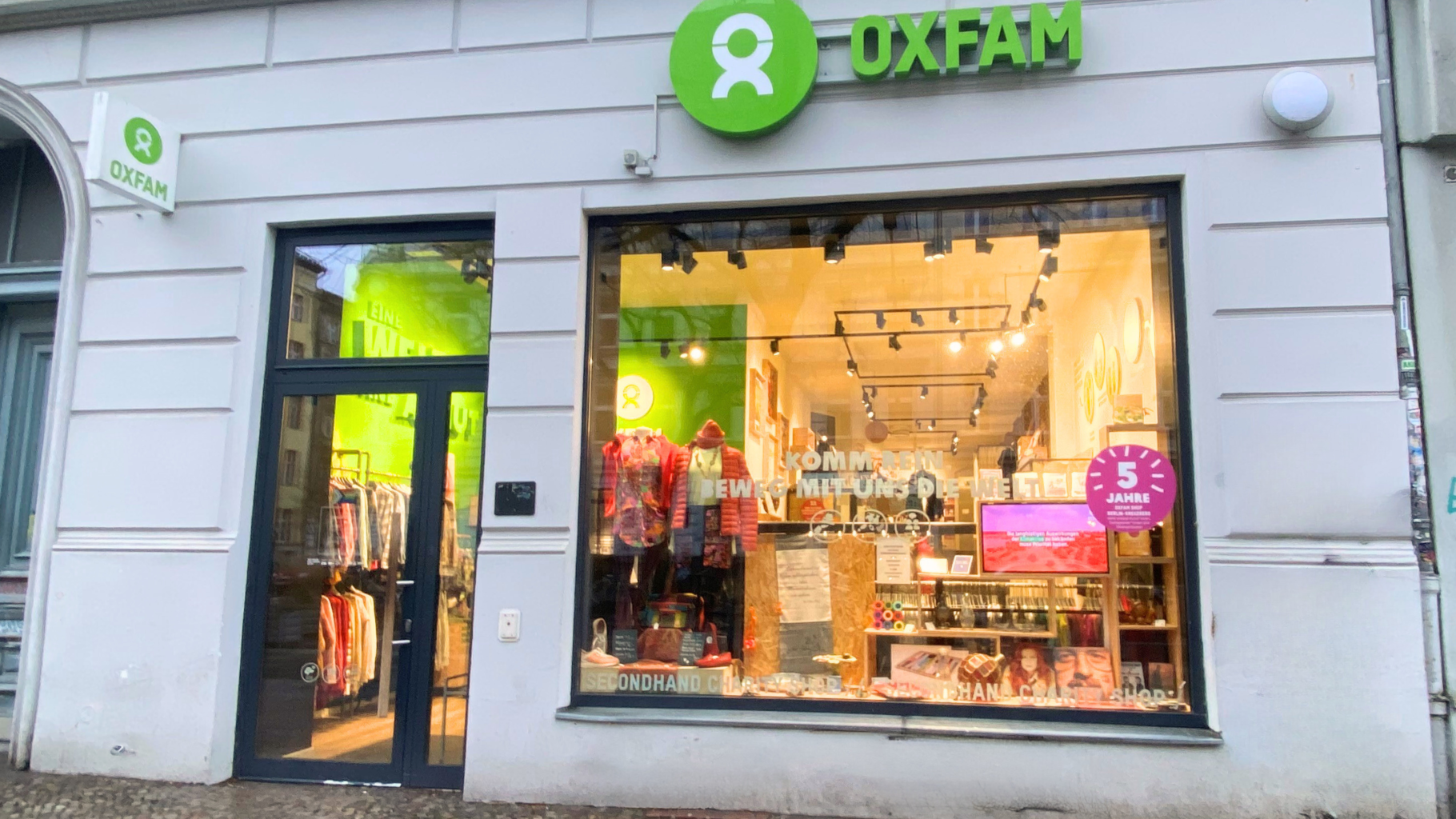 Außenansicht Oxfam Shop Berlin-Kreuzberg