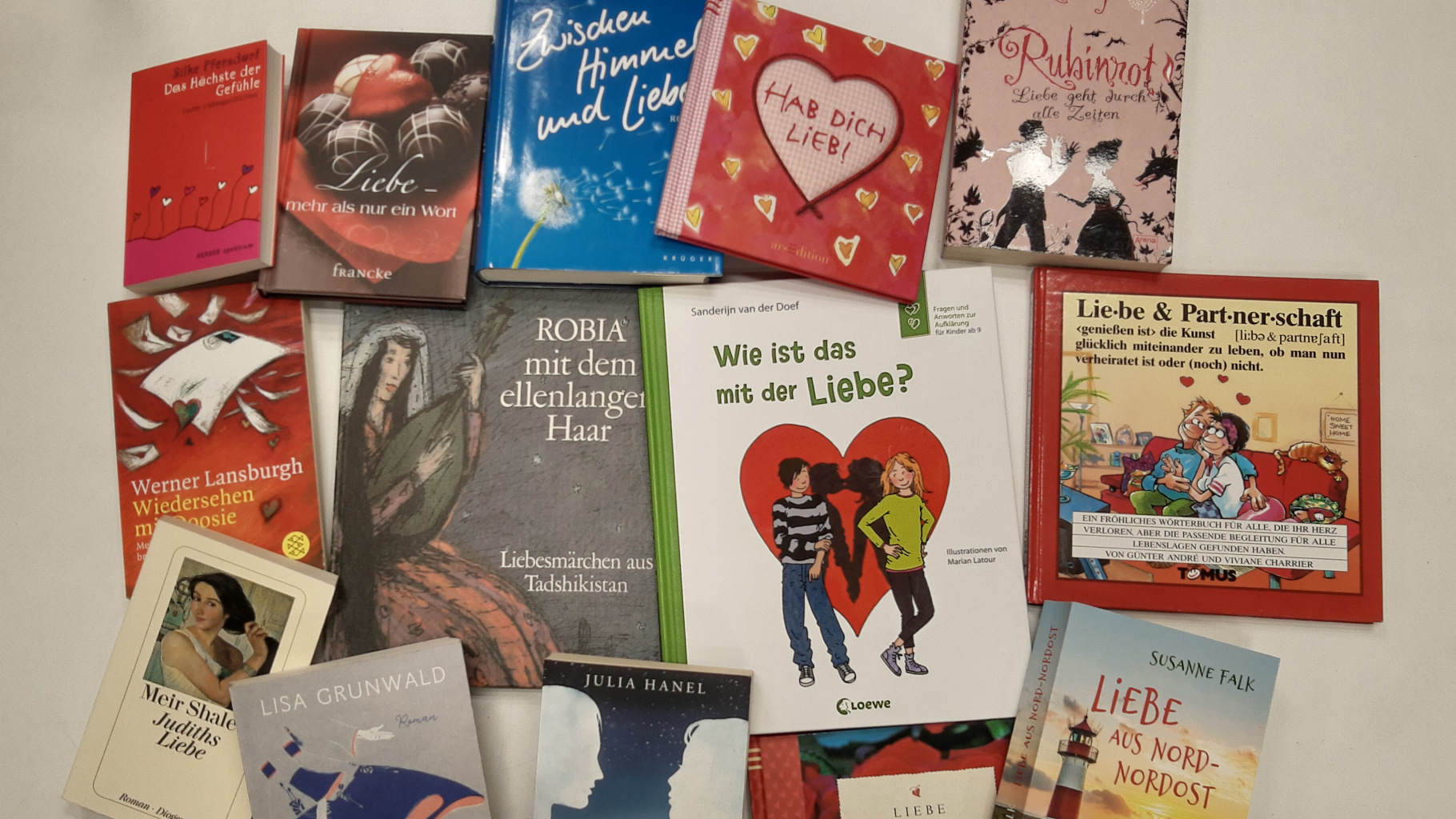 Bücher rund um das Thema Liebe im Oxfam Shop