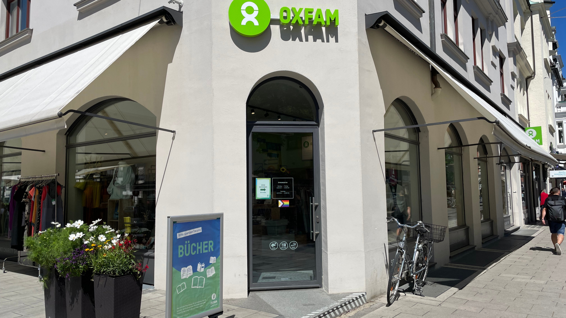 Oxfam Shop München-Pasing – Außenansicht