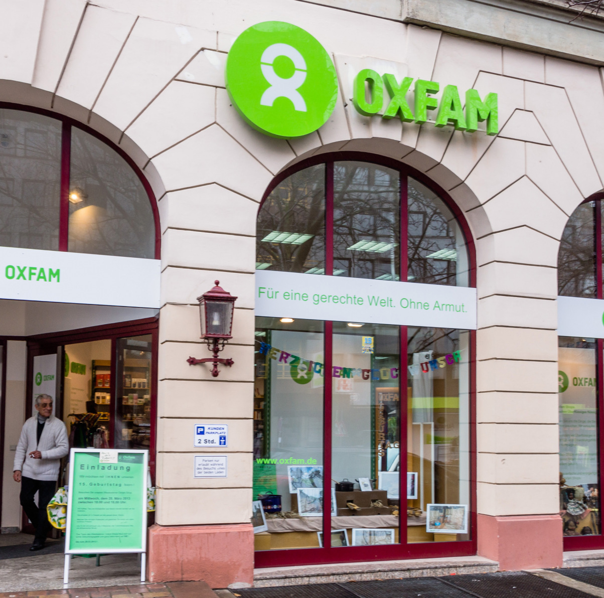 Oxfam Shop Wiesbaden - Außenansicht