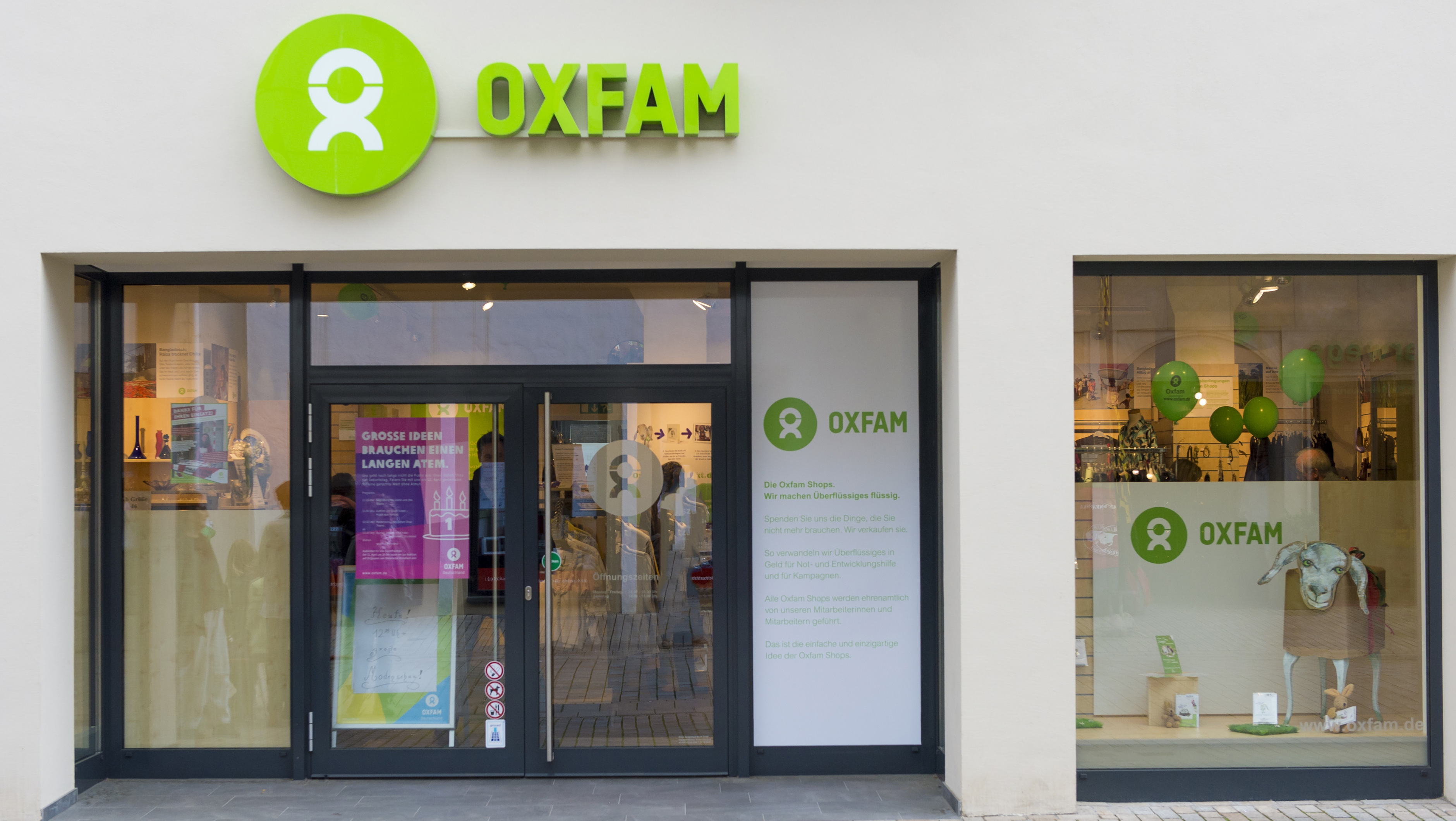Oxfam Shop Bielefeld - Außenansicht