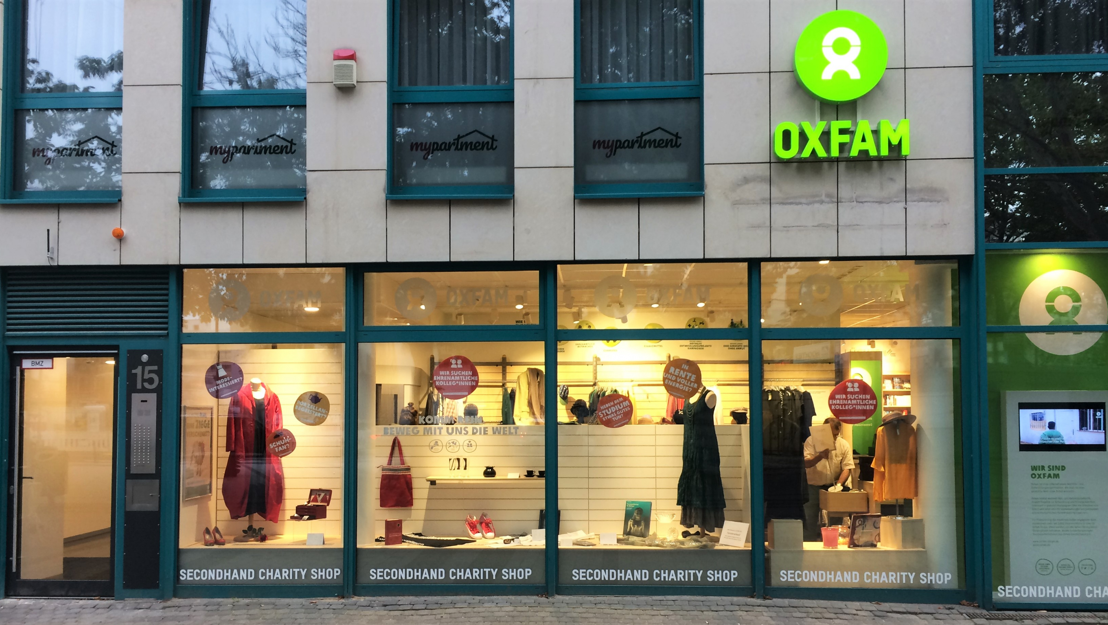 Oxfam Shop Köln-Neustadt - Außenaufnahme