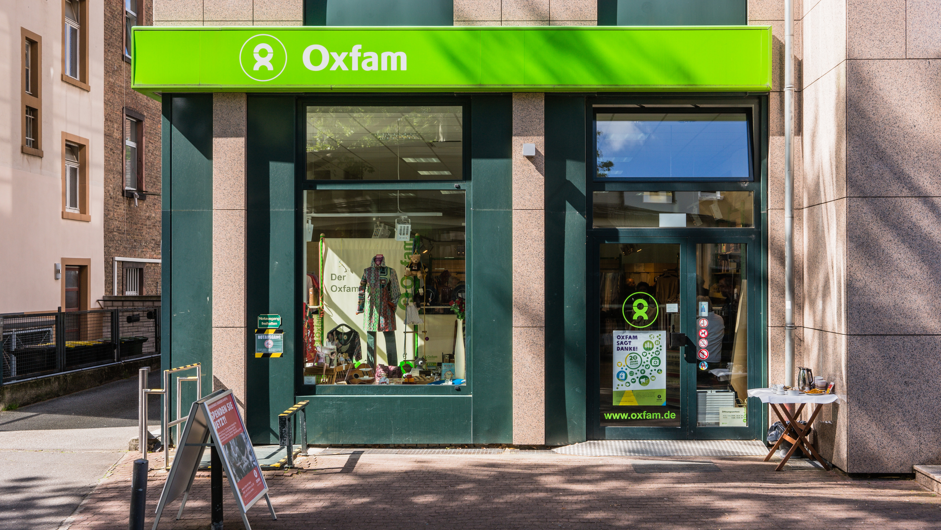 Außenansicht vom Oxfam Shop Frankfurt-Bornheim