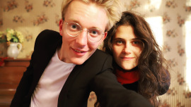 Duo Viktoria spielt bei der Eröffnung des neuen Oxfam Shops Berlin-Kreuzberg Duo Viktoria spielt bei der Eröffnung des neuen Oxfam Shops Berlin-Kreuzberg