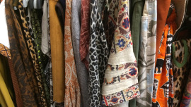 Sachen zum Thema Afrika im Oxfam Shop