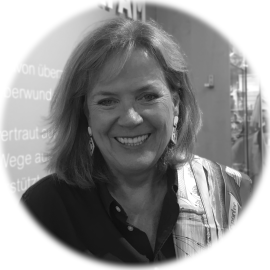 Denise aus dem Oxfam Shop Düsseldorf-Pempelfort