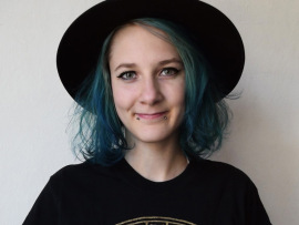 Ehrenamtliche Johanna Schreiner aus dem Oxfam Shop Kassel