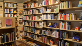 Bücher im Oxfam Shop Kassel