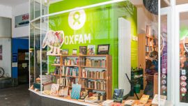 Oxfam Buchshop Darmstadt - Schaufenster