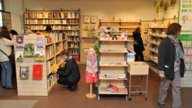 Oxfam Shop Aachen - Innenansicht