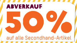 Beim Abverkauf im  Oxfam Shop gibt es 50 Prozent Rabatt auf Secondhand-Artikel