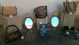 Handtaschen im Schaufenster