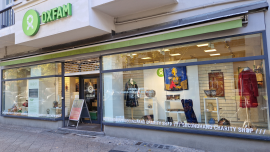 Außenaufnahme vom Oxfam Shop Berlin-Schöneberg