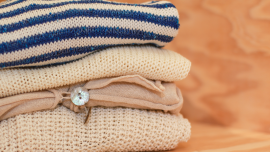 Kleidung aus den Oxfam Shops