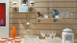 Geschirr und Deko aus dem Oxfam Shop