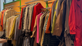 Mäntel aus dem Oxfam Shop