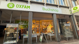 Oxfam Shop Darmstadt - Buchshop Außenansicht