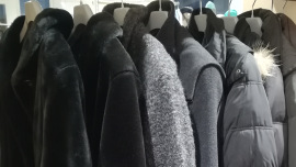 Jacken und Mäntel im Oxfam Shop