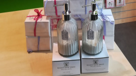 Naturkosmetik von Maison Snow White im Oxfam Shop