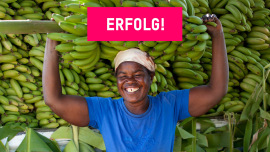 Ruthy Myabepo aus Sambia mit Bananen