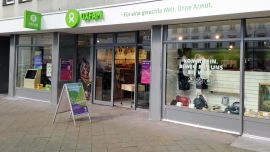 Oxfam Shop Aachen - Außenansicht