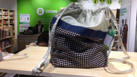 selbstgenähter Rucksack von Ursula Gößwein im Oxfam Shop Nürnberg