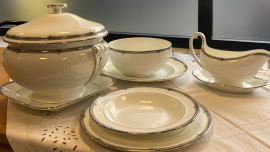 Tafelservice Wedgwood "Amherst"