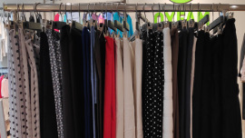 Stoff-Coupons im Oxfam Shop