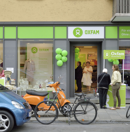 Oxfam Shop München-Maxvorstadt - Außenansicht