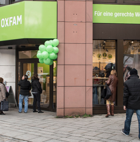 Oxfam Shop Nürnberg 2018 - Außenansicht