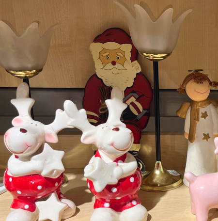 Weihnachtliche Dekoration aus dem Oxfam Shop