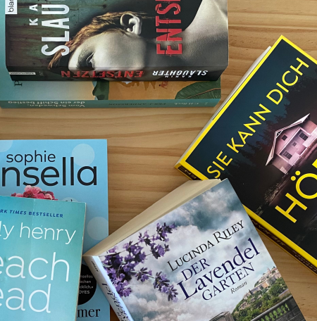Bücher aus den Oxfam Shops
