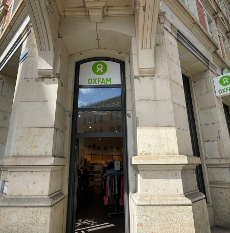 Oxfam Shop Dresden - Außenansicht