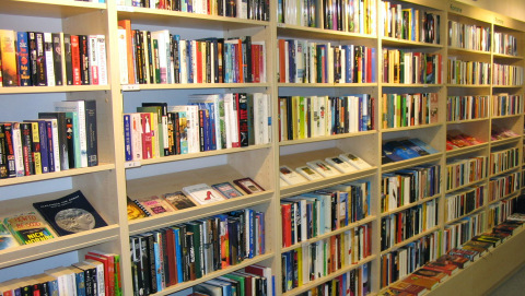 Oxfam Buchshop Stuttgart - Innenansicht