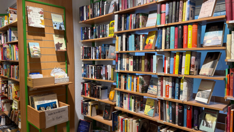 Bücher aus den Oxfam Shops