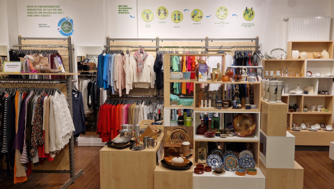 Innenansicht des Oxfam Shop Erfurt