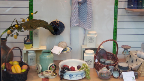 Angebot aus unserem Schaufenster im Oxfam Shop Hamburg-Hoheluft