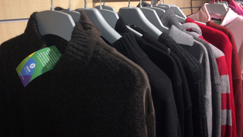 Pullover für Herren im Oxfam Shop