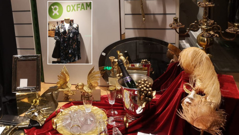 Schaufenster des Oxfam Shops in Hamburg-Hoheluft